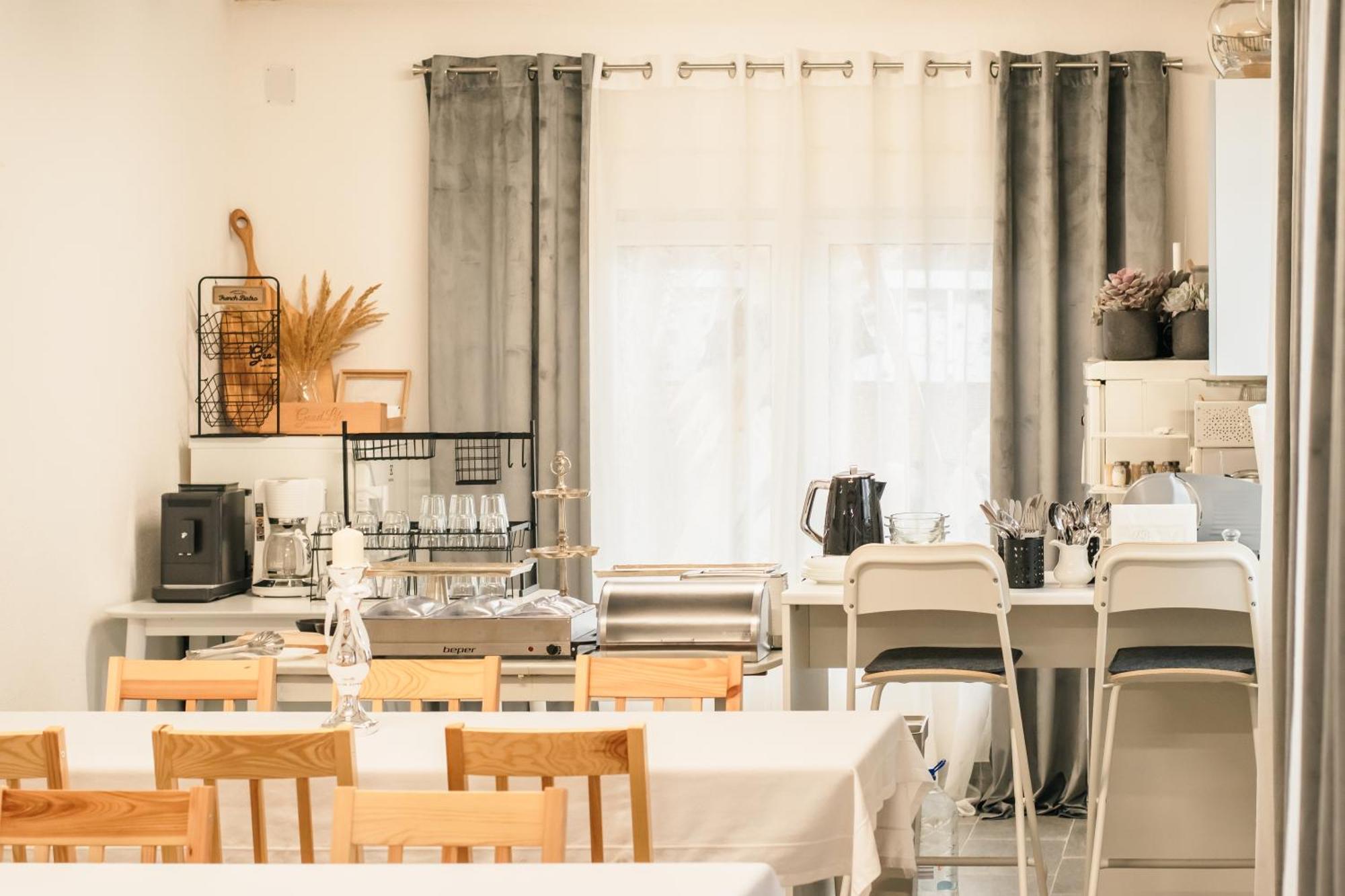 Goodlife Holiday House - Family & Friends Pozega Ngoại thất bức ảnh